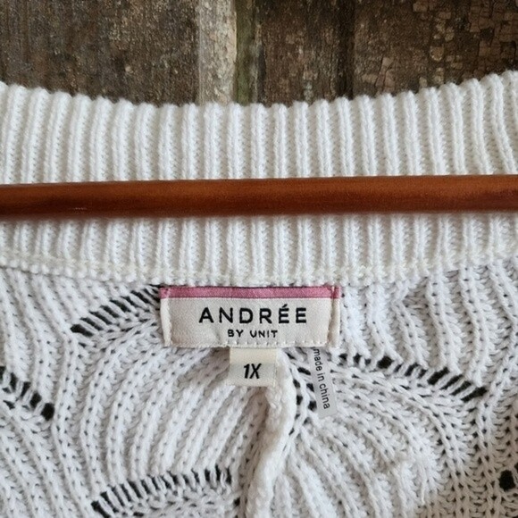 Andree by Unit Coral Colorblock Dolman Sleeve Oversized Sweater Size 1X - Picture 9 of 10